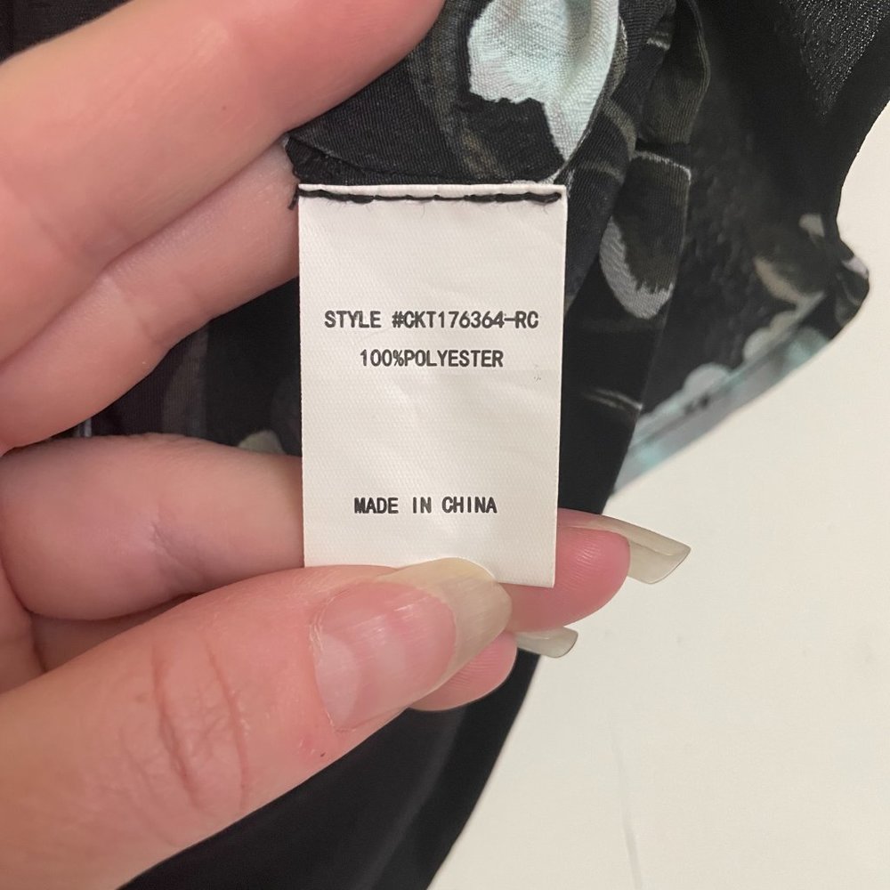 Code x Mode Butterfly Blouse - Picture 5 of 7